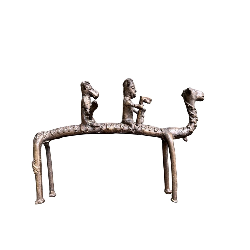 Antique Indus Men Riding Camel Animal Figures Statue‎